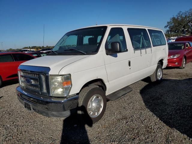 2012 Ford Econoline E350 Super Duty Wagon