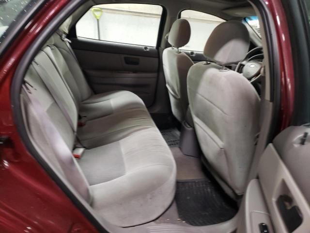 2005 Ford Taurus SE