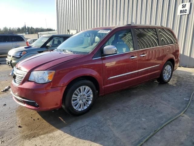 2014 Chrysler Town & Country Limited