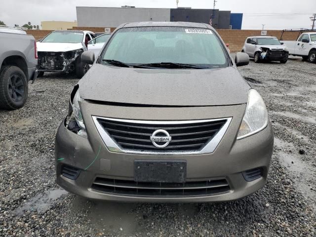 2014 Nissan Versa S