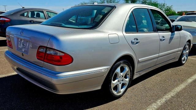 2002 Mercedes-Benz E 320