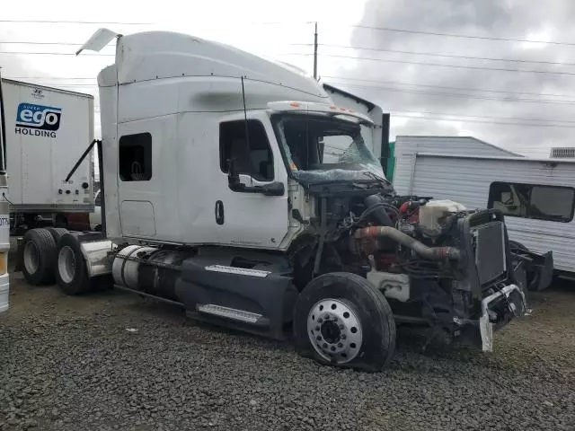 2019 International LT625