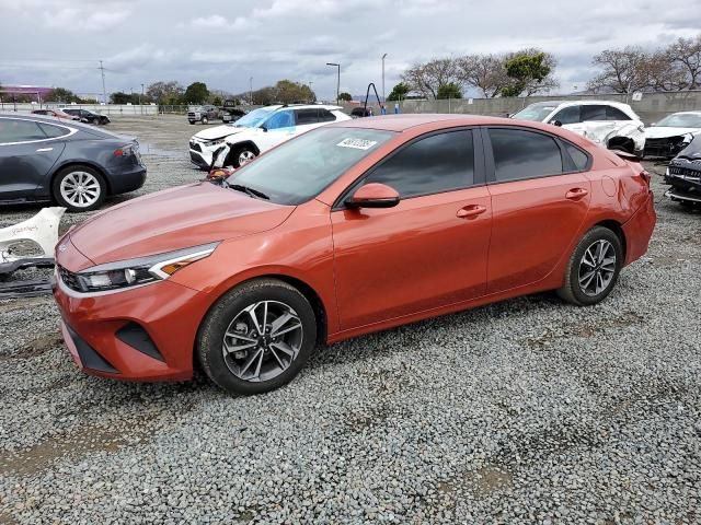 2023 KIA Forte LX