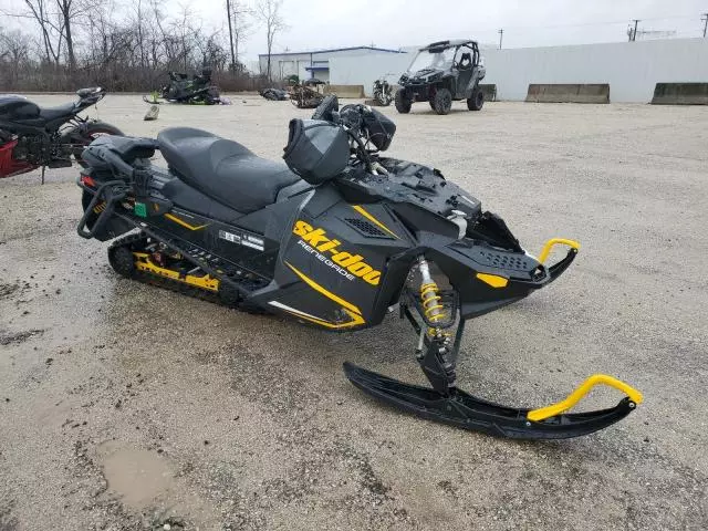 2013 Skidoo 2013 Skidoo MXZ 800