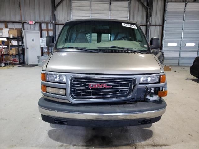 2001 GMC Savana G2500