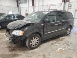 Carros salvage sin ofertas aún a la venta en subasta: 2015 Chrysler Town & Country Touring