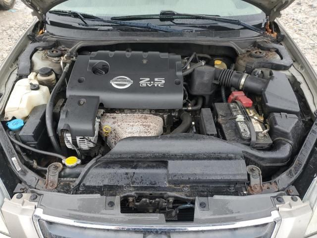 2003 Nissan Altima Base