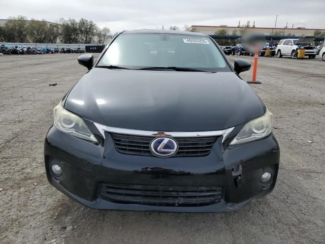 2013 Lexus CT 200