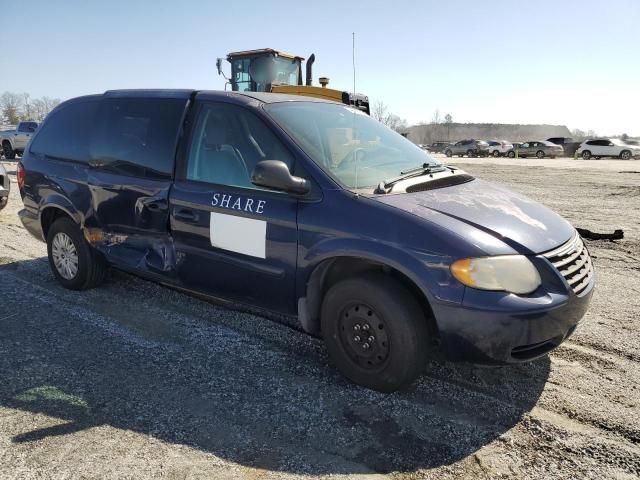 2006 Chrysler Town & Country LX