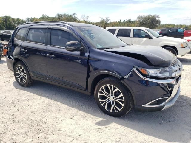 2016 Mitsubishi Outlander SE