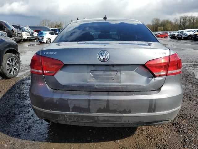 2014 Volkswagen Passat SE