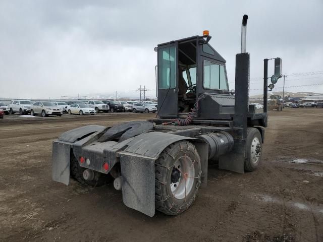 1998 Ottawa 3Q Yard Truck