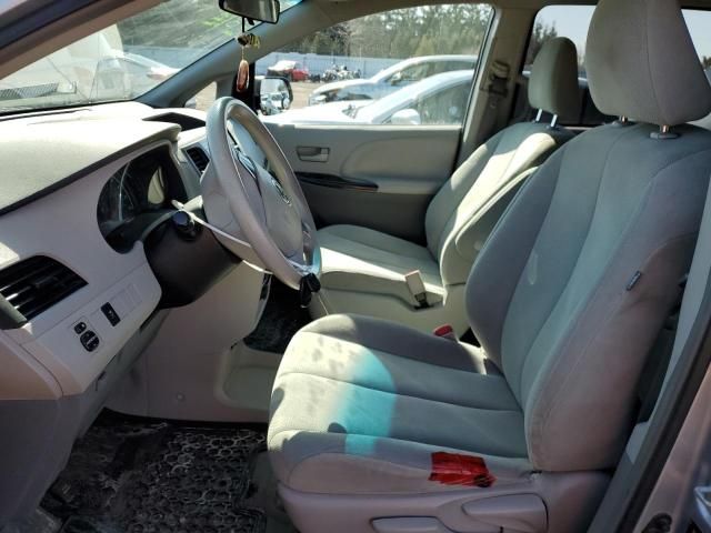 2014 Toyota Sienna