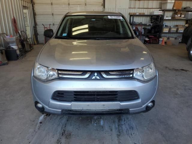 2014 Mitsubishi Outlander ES