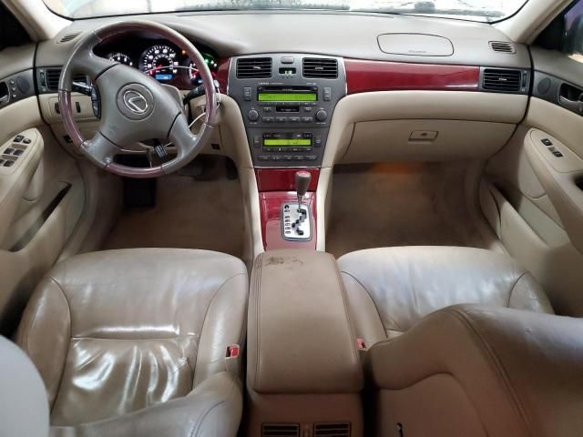 2002 Lexus ES 300