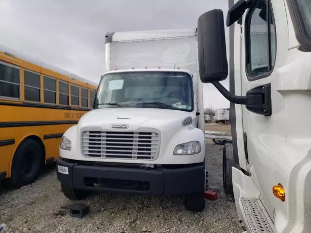 2023 Freightliner Business Class M2 106 BOX Truck