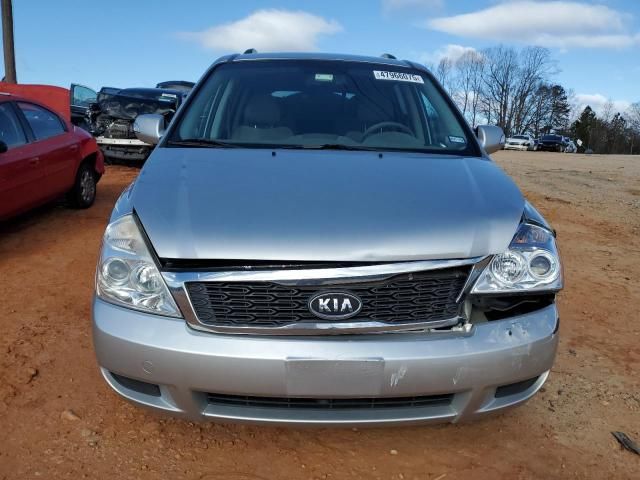 2012 KIA Sedona LX