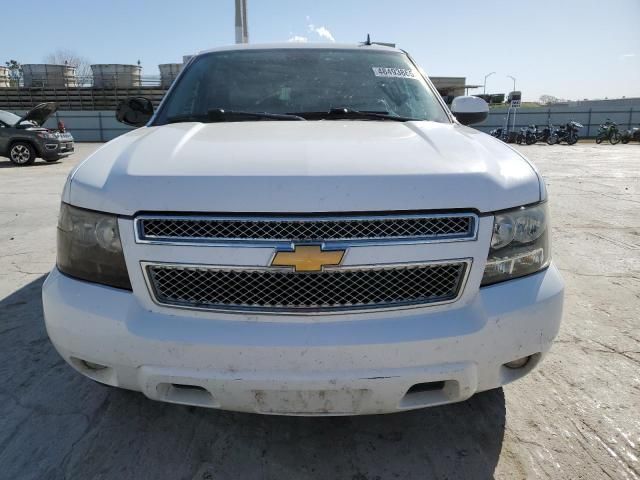 2014 Chevrolet Suburban C1500 LT