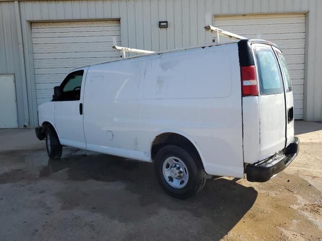 2014 Chevrolet Express G2500