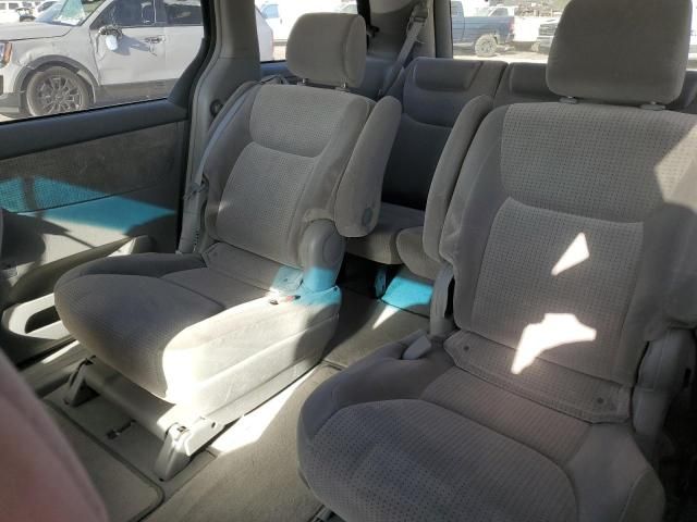 2007 Toyota Sienna CE