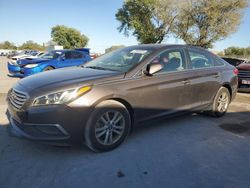 Carros salvage sin ofertas aún a la venta en subasta: 2016 Hyundai Sonata SE