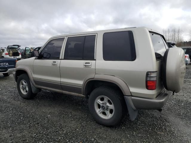 2001 Isuzu Trooper S