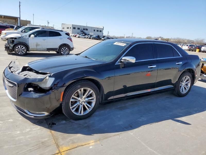 2016 Chrysler 300C