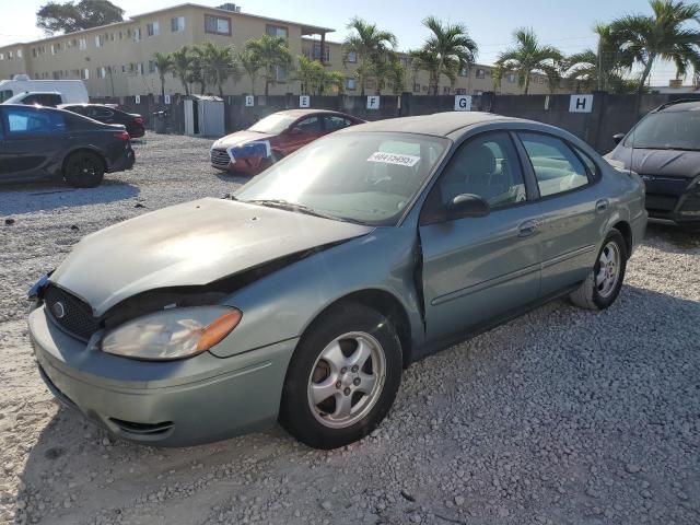 2005 Ford Taurus SE