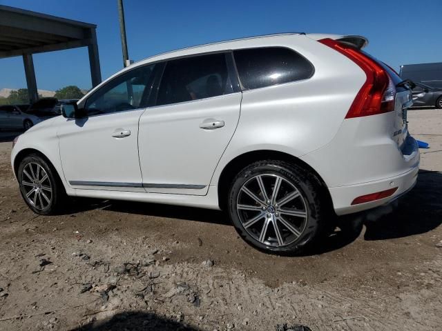 2016 Volvo XC60 T5 Platinum