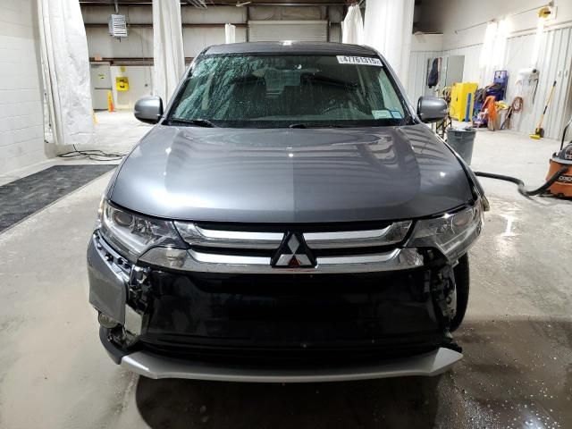 2017 Mitsubishi Outlander SE