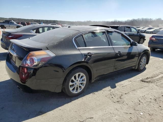 2010 Nissan Altima Base