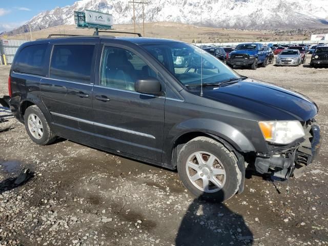 2012 Chrysler Town & Country Touring