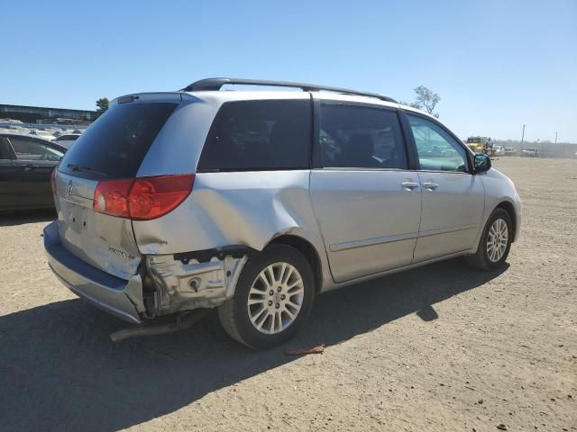 2010 Toyota Sienna CE