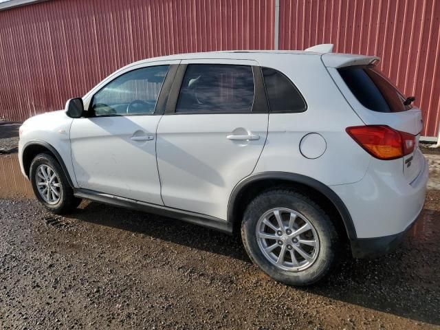 2017 Mitsubishi RVR SE