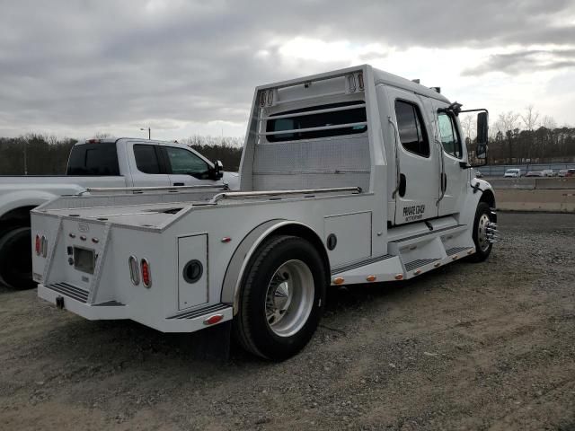 2006 Freightliner Sport Chassis 106