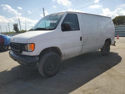 Carros salvage sin ofertas aún a la venta en subasta: 1998 Ford Econoline E250 Van