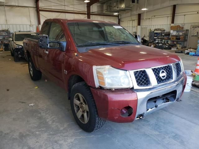 2004 Nissan Titan XE