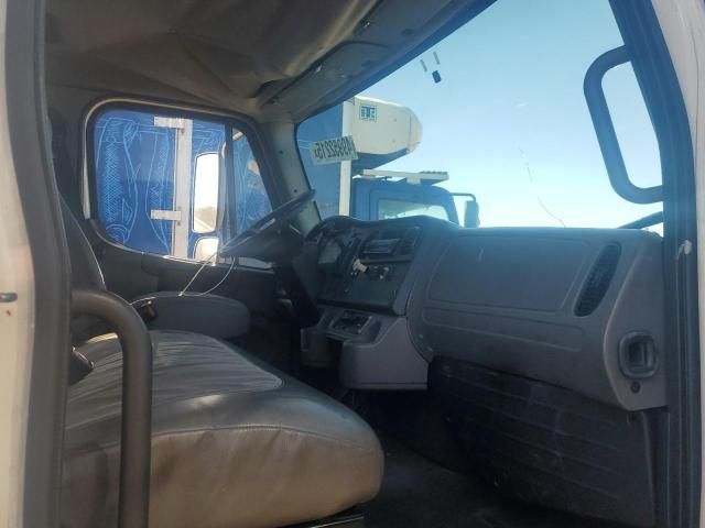 2010 Freightliner Business Class M2 BOX Truck