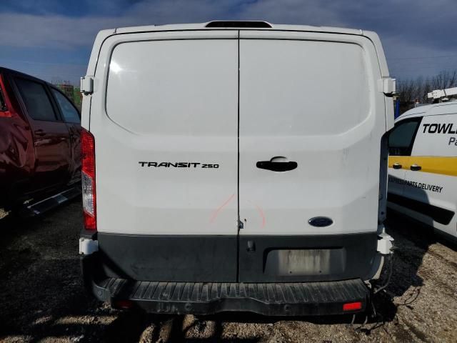 2019 Ford Transit T-250