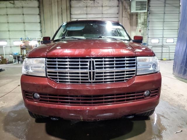 2011 Lincoln Navigator L