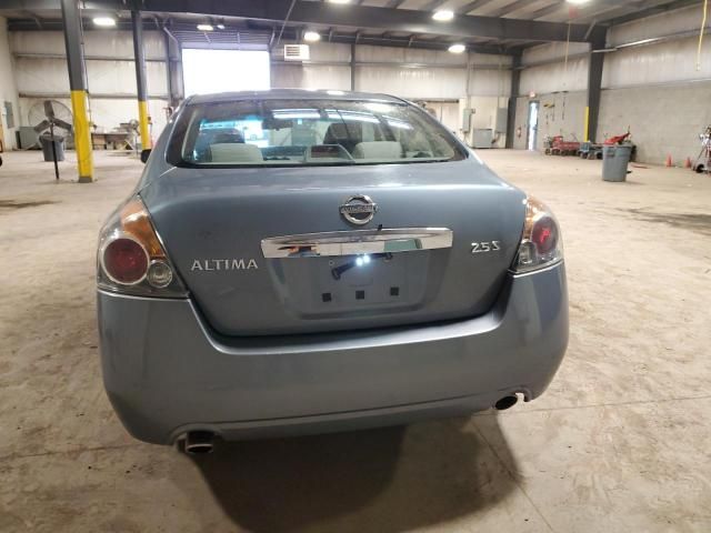 2010 Nissan Altima Base