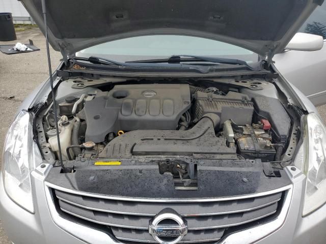 2010 Nissan Altima Base