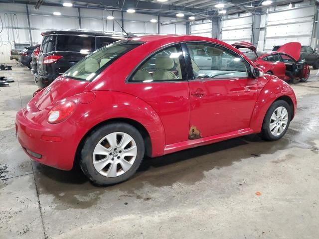 2009 Volkswagen New Beetle S