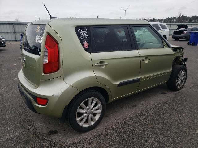 2013 KIA Soul +