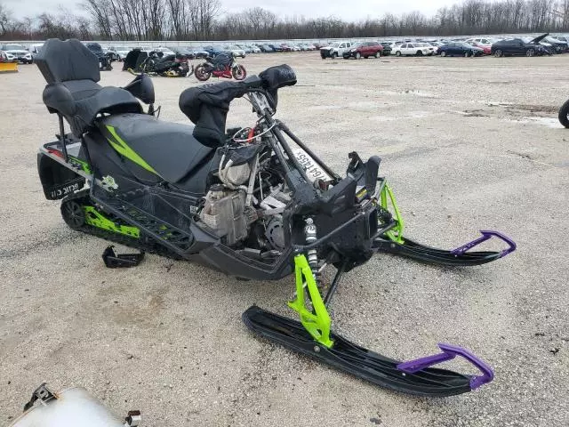 2019 Arctic Cat Snowmobile