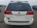 2005 Toyota Sienna CE