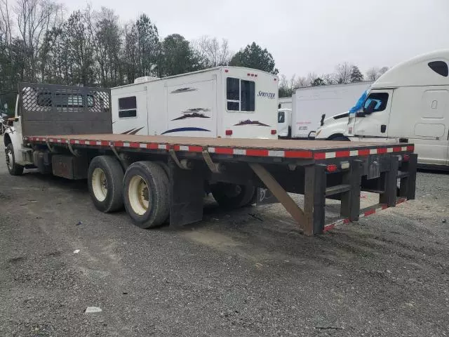 2018 Freightliner M2 106 Flatbed Truck