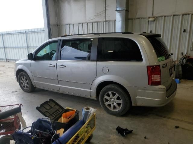 2010 Chrysler Town & Country Touring