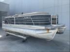 2022 Sweetwater/godfrey Marine 2286 C