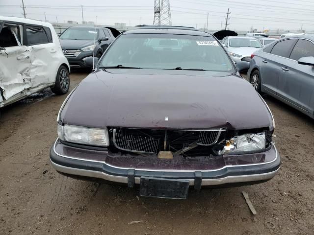 1996 Buick Roadmaster Base